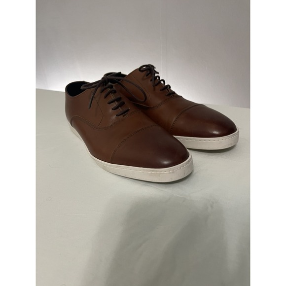 Allen Edmonds \